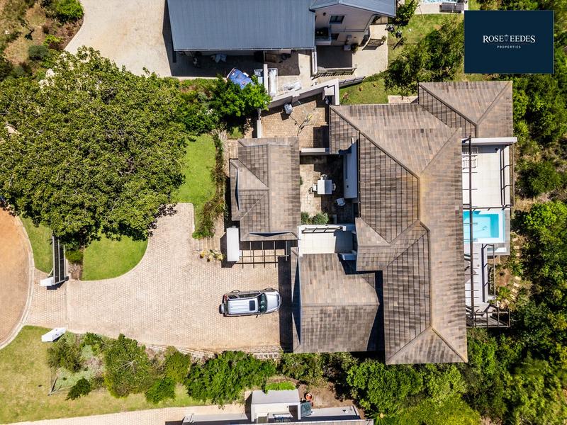 4 Bedroom Property for Sale in Baron View Western Cape